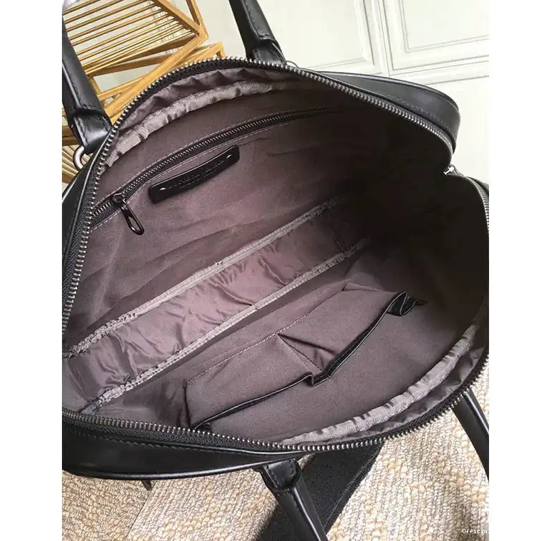 Official Brother Sam Veneta 2108SF0174 Bottega Bag 0716